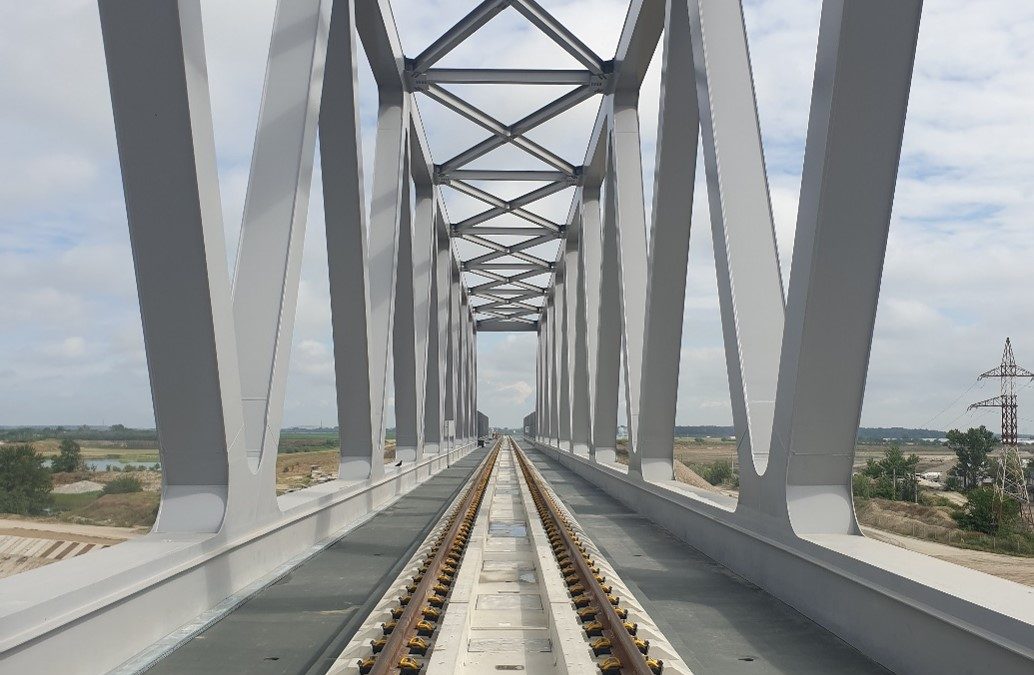 PORR Slab Track Austria implemented in Romania – new oPORRtunities for ballastless track technology in the context of enabling interoperability of trans-European railway network